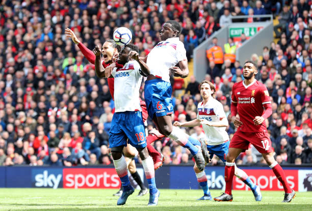 佩里西奇助 佩里西奇助